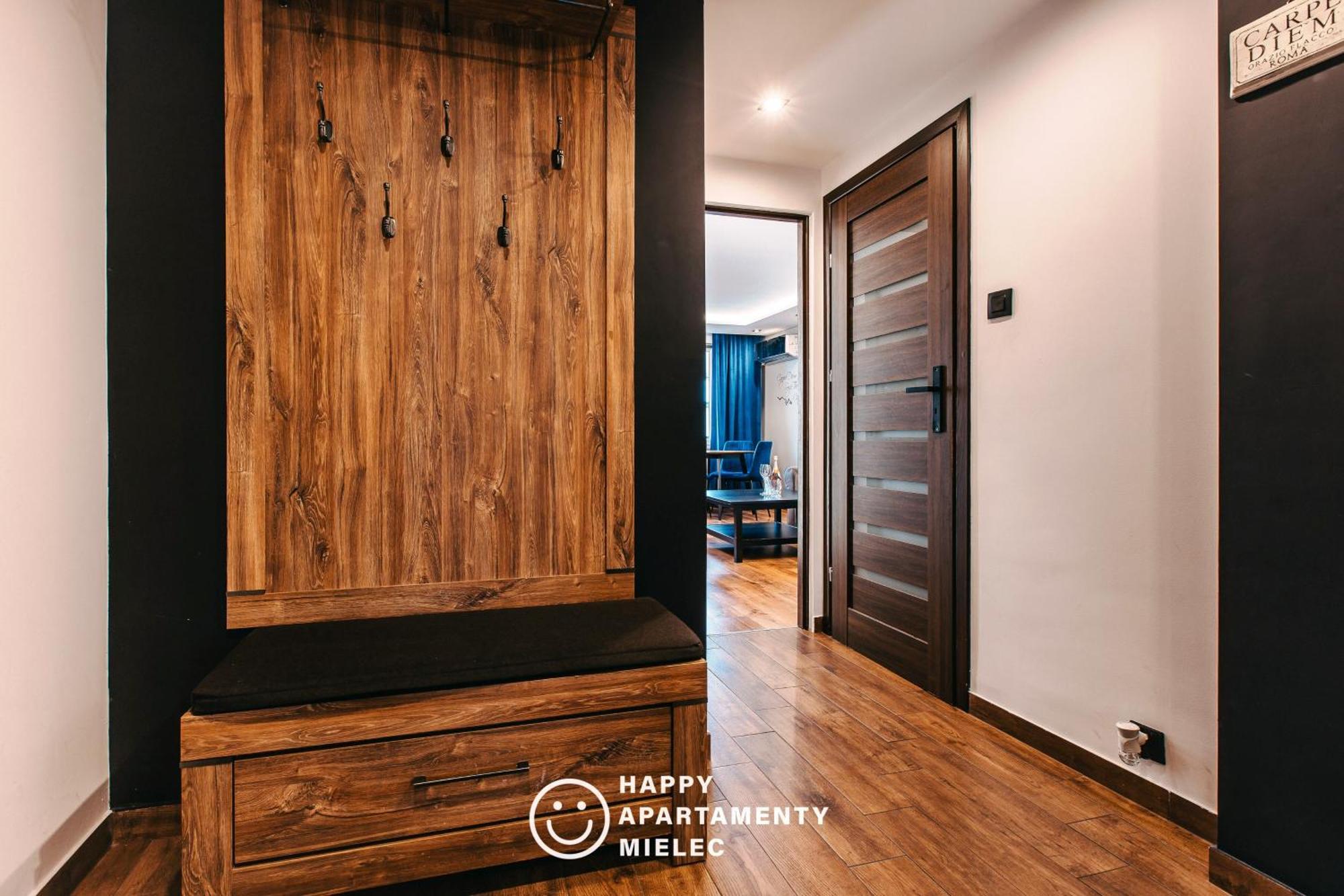 Happy Stay - Apartamentyhappy Pl Mielec Eksteriør billede