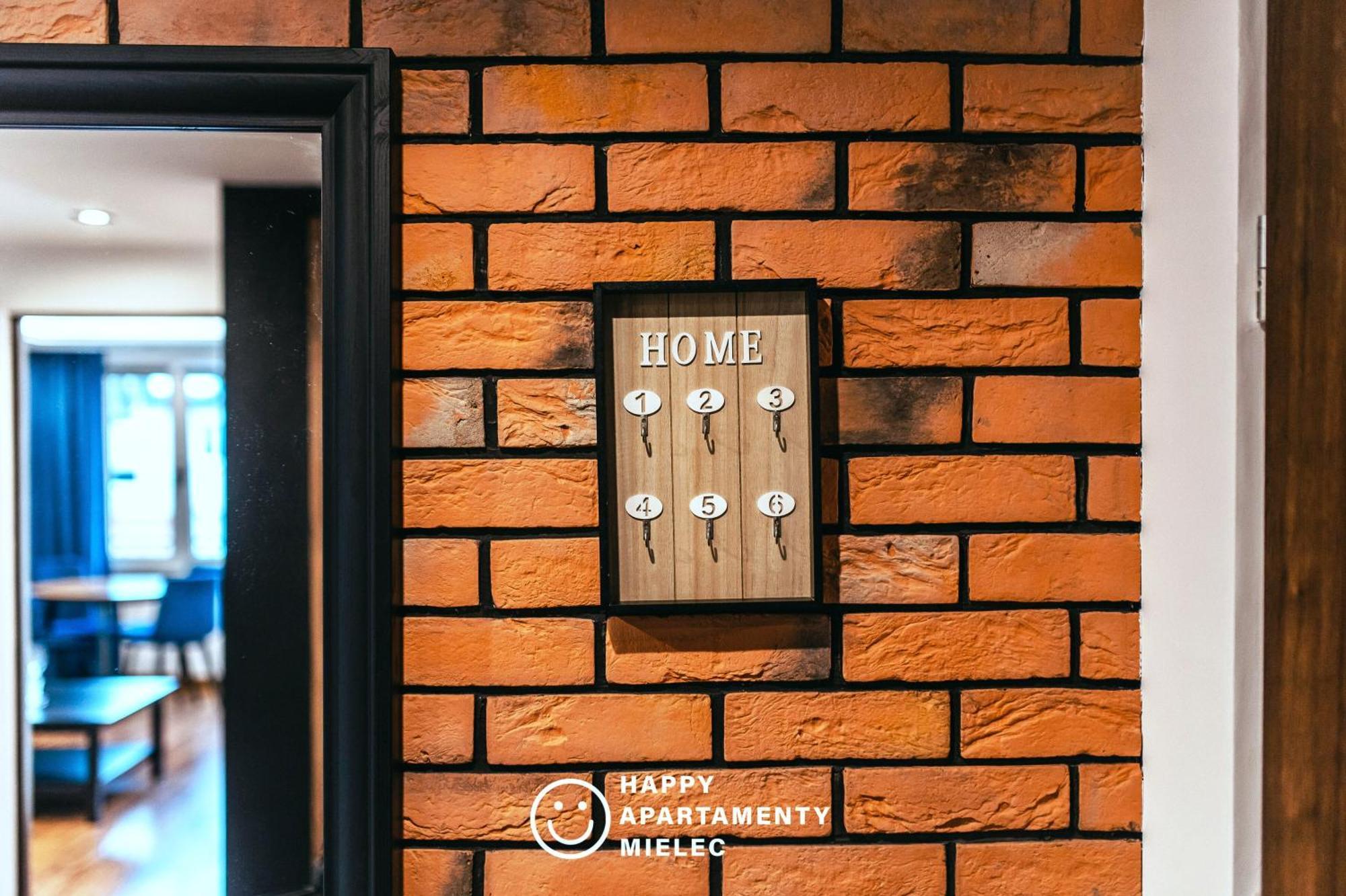 Happy Stay - Apartamentyhappy Pl Mielec Eksteriør billede
